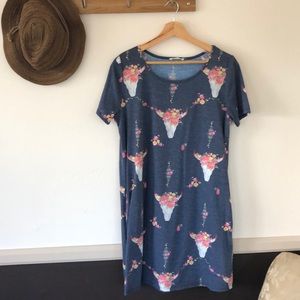 Floral cow skull dress... CUTE!